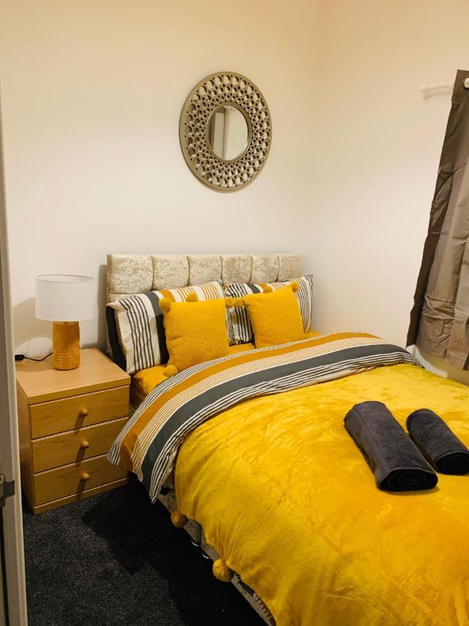 City Blessed Aptm 3 With Free Parking North Shields Exteriér fotografie